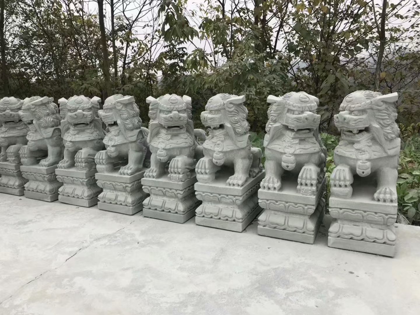 砂巖羅馬柱